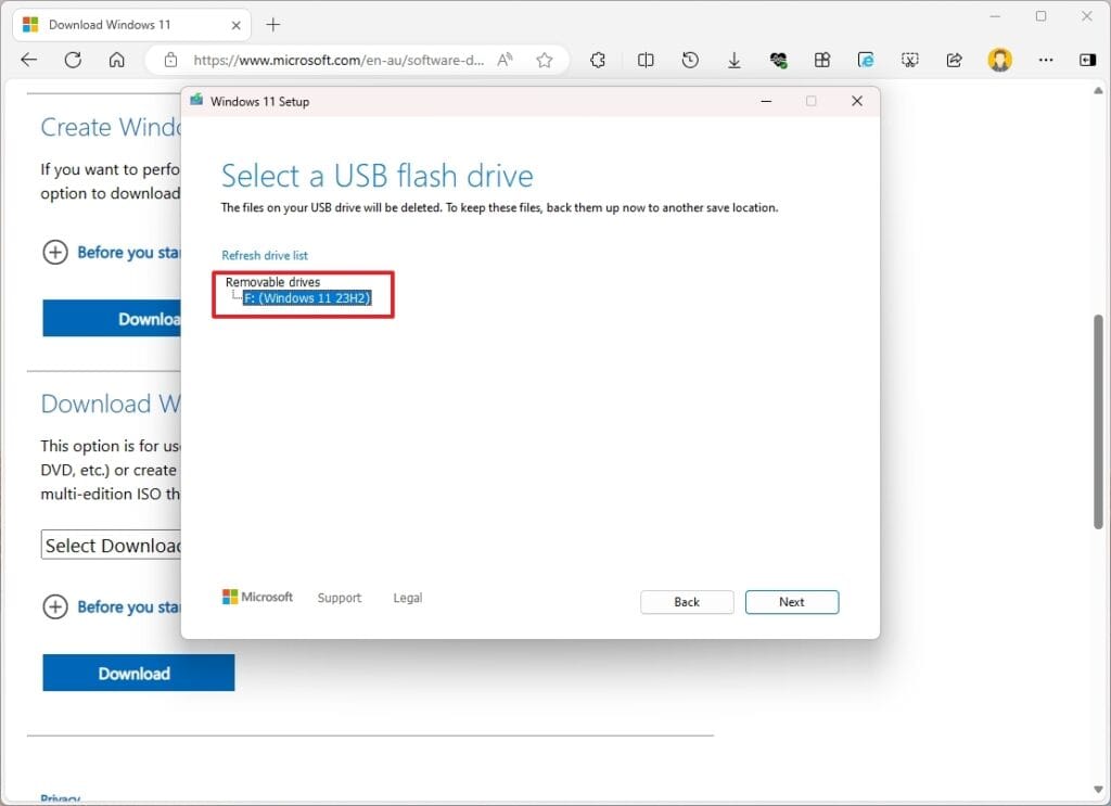 Windows 11 Downloading Interface